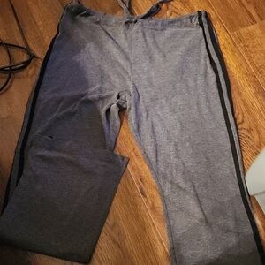 CW Sport Pant with Black Stripes